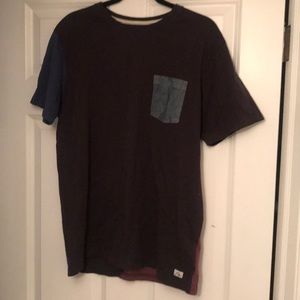 Quicksilver pocket T
